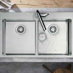 hansgrohe S711-F765 Built-in Sink 370/370 - Stainless Steel - 43303800 Lifestyle