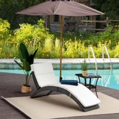 Outsunny Rattan Sun Lounger - Black/Cream - 01-0798