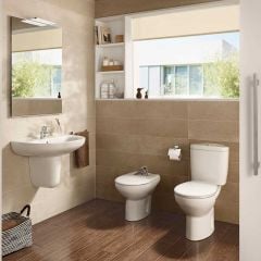Roca Laura Floorstanding Bidet - 355394000 Lifestyle
