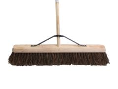 Faithfull Garden Broom Stiff Bassine 60cm (24in) & Handle & Stay - FAIBRBAS24H