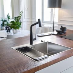 Franke Icon Double Jet Shower Pull Out Kitchen Tap - Matt Black - 115.0625.190