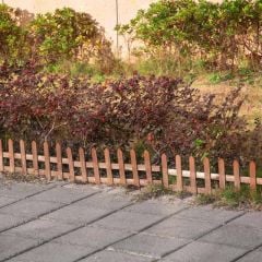 Outsunny Pack of 12 Wooden Border Fences - Brown - 844-463BN