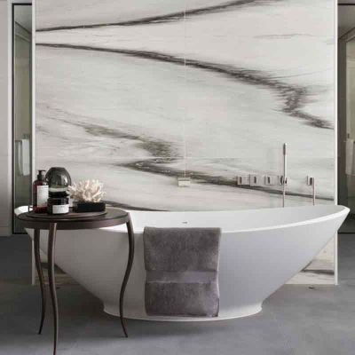 BC Designs Kurv Cian® Solid-Surface Bath 1890mm x 900mm - Polished White - BAB005