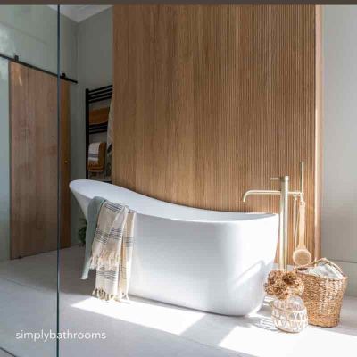 BC Designs Slipp Acrymite® Acrylic Bath 1590mm x 675mm - Gloss White - BAS035