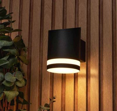 Forum Lighting Trimdon LED Solar Wall Light 100 Lumens - Black - ZN-42046